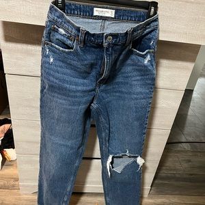 Ultra high rise 90s straight- Abercrombie